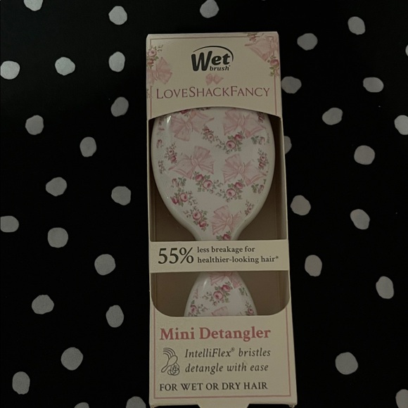 Wet Brush Other - Loveshackfancy Wet Brush mini detangler